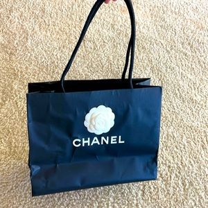 Authentic CHANEL Camellia Flower Black purse shopping hand bag
